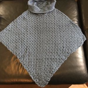 Women’s medium cowl neck poncho country blue